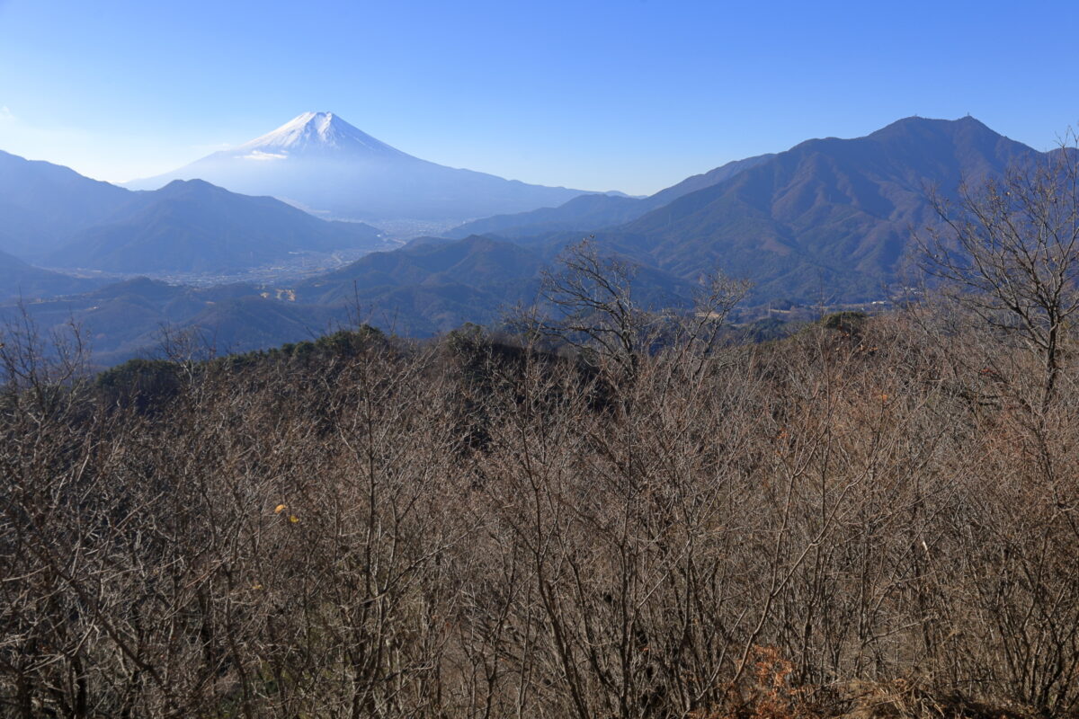 富士山と三ッ峠山