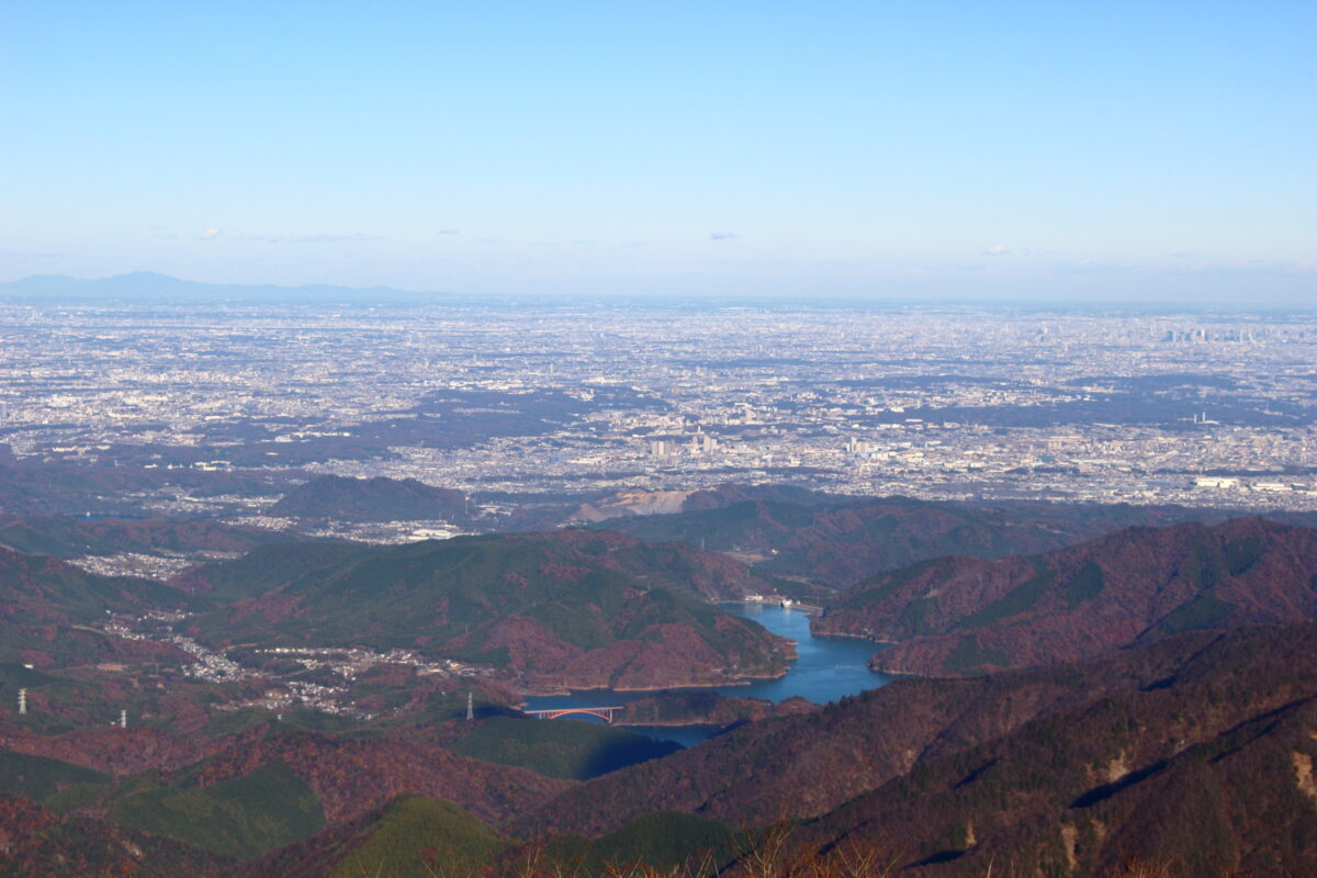 蛭ヶ岳山頂からの関東平野の眺め