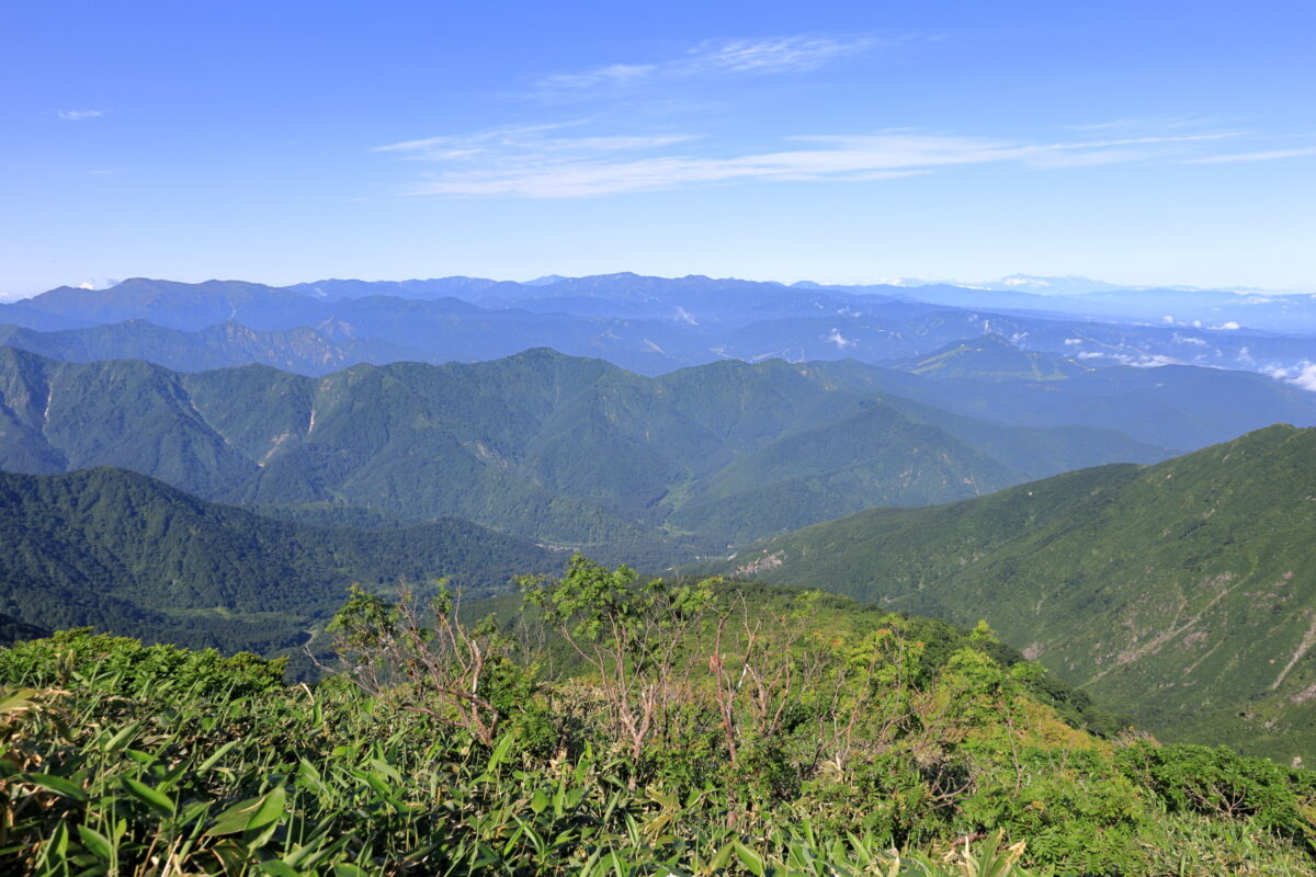 井戸尾根登山道からの素晴らしい眺望