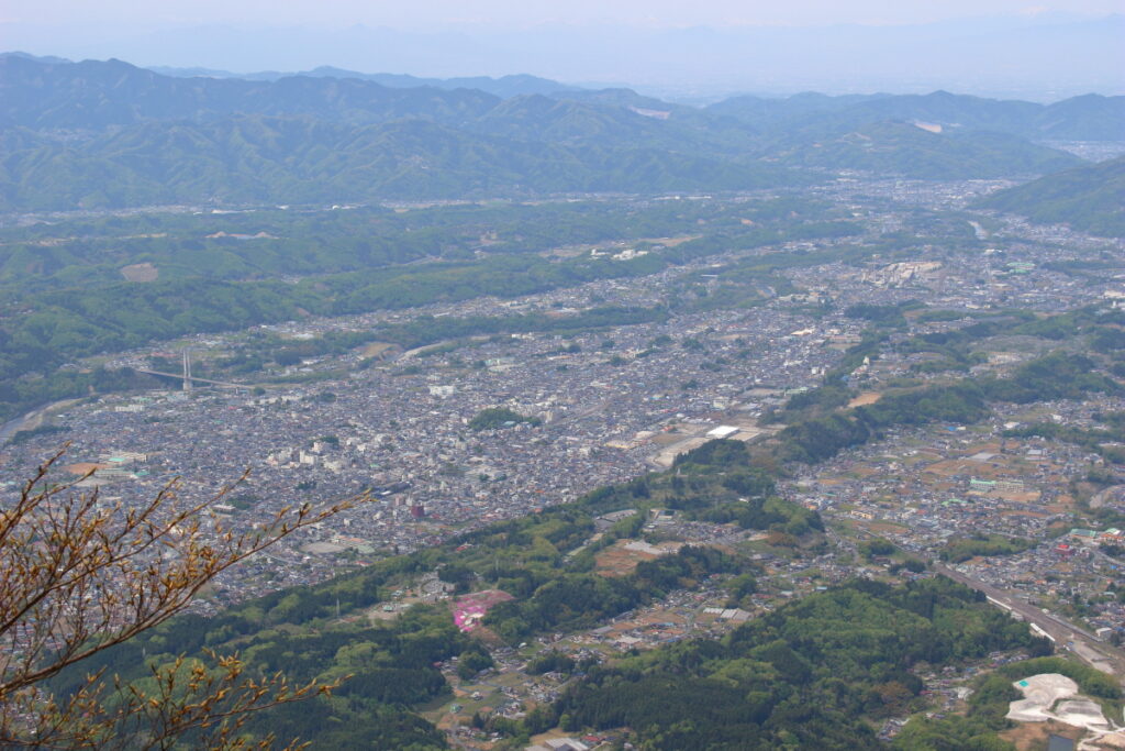 武甲山展望台から見る秩父の街並み