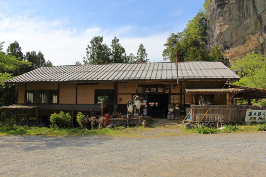 甚太郎そばが食べられる土津園